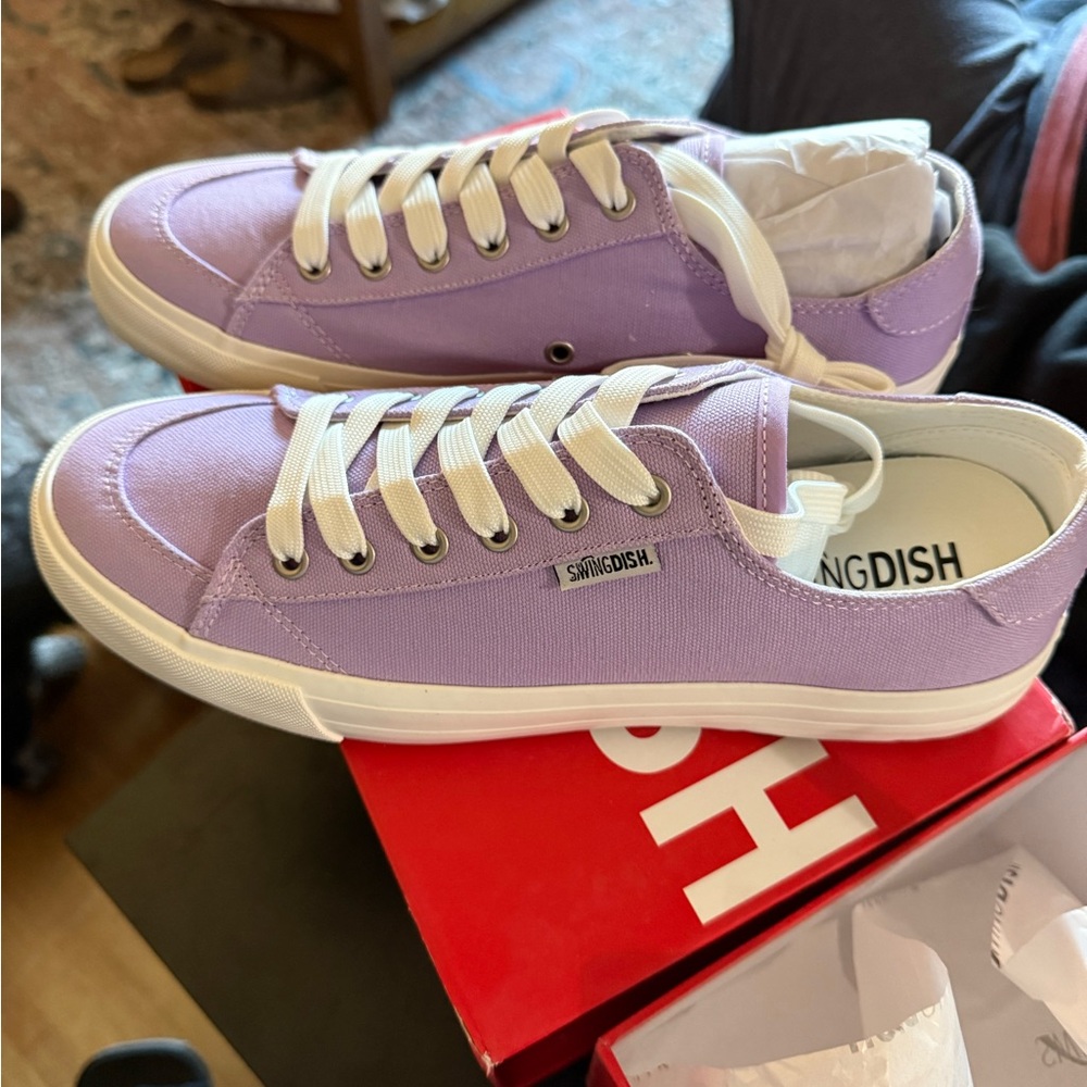 Women's Purple Canvas Golf Shoes